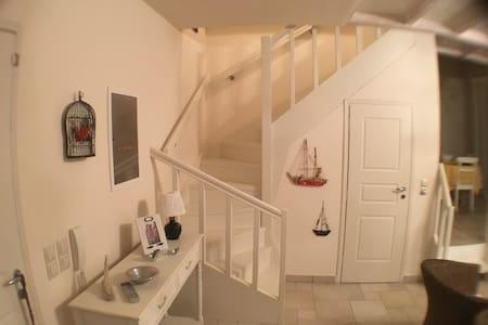 Villa Costa Hydra Plépi Екстериор снимка